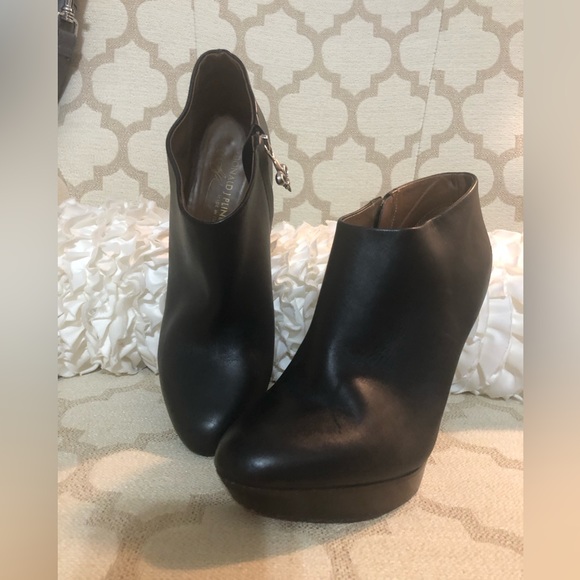 DONALD J PLINER DJP stiletto platform shooties - Picture 3 of 16